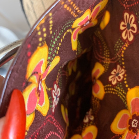 Vera Bradley bag with wristlet - Picture 5 of 8